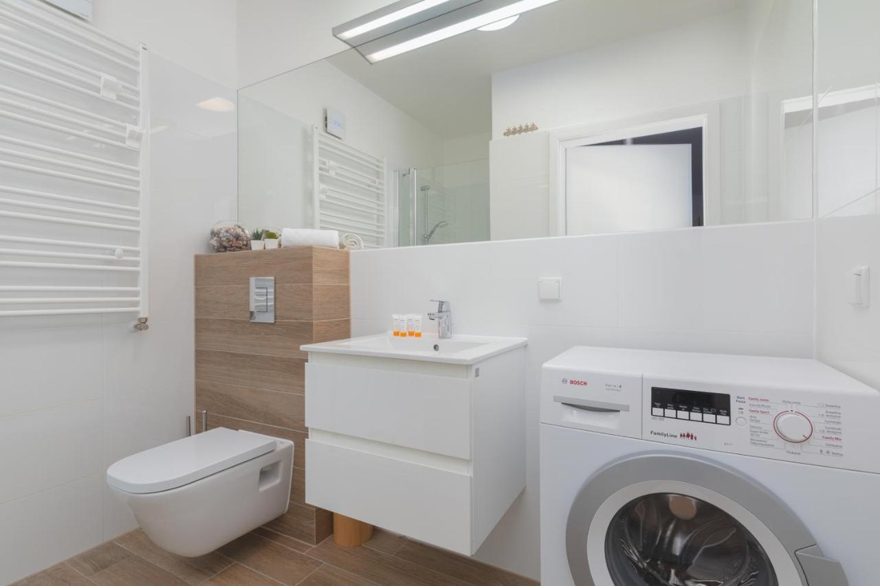 Osiedle Feniks Kolobrzeg By Noclegi Renters Exterior photo