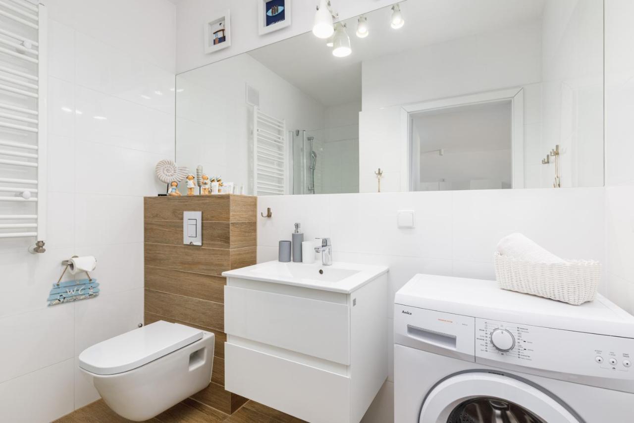 Osiedle Feniks Kolobrzeg By Noclegi Renters Exterior photo